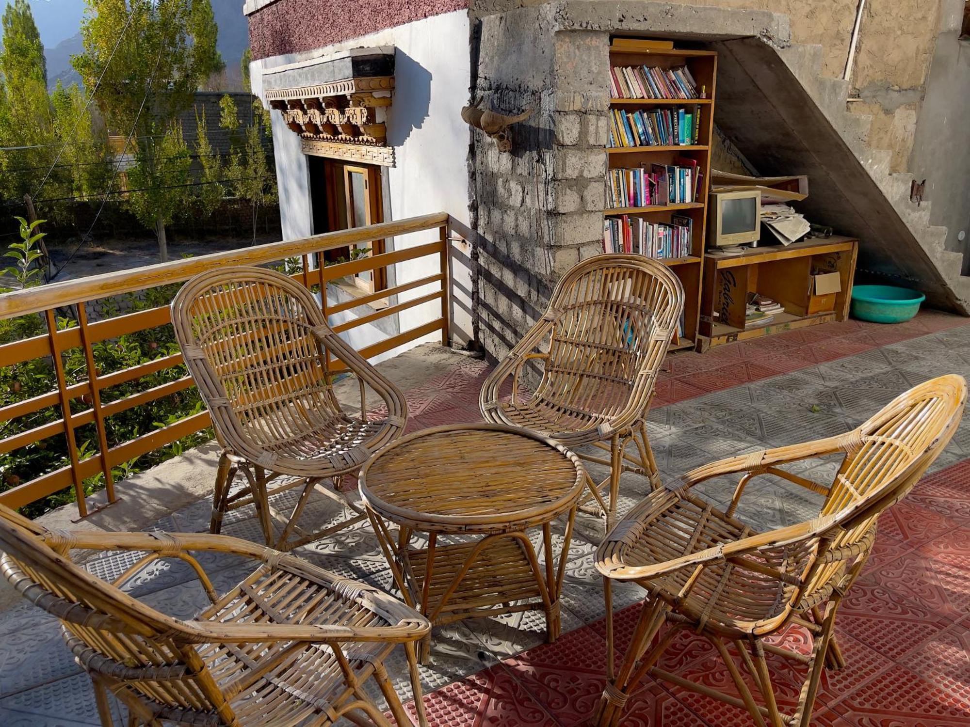 Rock Castle Residency Hotell Leh Eksteriør bilde